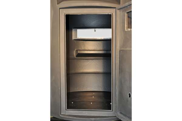 Sportsman's Condo SC-3 hunting blind by Southern Outdoor Technologies featuring durable, weatherproof design for elevated hunting visibility.