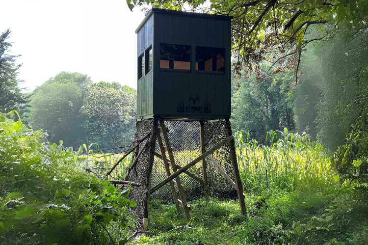 12 Point Hunting Blinds Camouflage Netting for added concealment