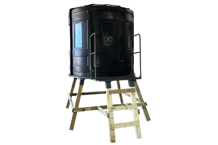 A RAM 650 platform with receivers perfect for your RAM 650 elevated hunting blind adventure.