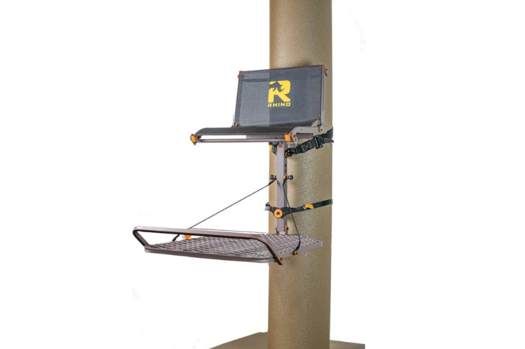 Rhino Hang On Tree Stand RTH-202 with shooting rail for added stability and comfort.