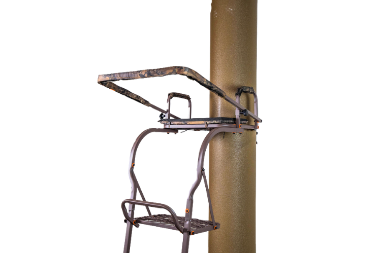 RTL-102 Rhino ladder tree stand, ideal for solo hunting setups and quick installation.