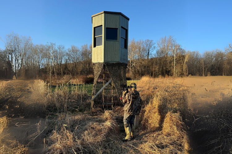 12 Point 6-Foot Octagon Hunting Blind