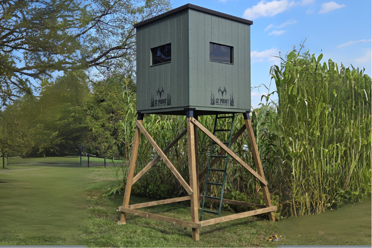 Spacious 6’ x 6' Outfitter blind by 12 Point Hunting Blind