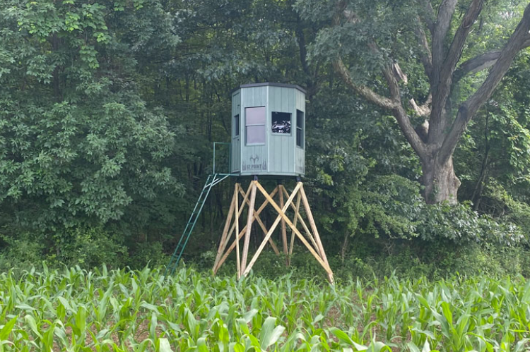 12 Point 6-Foot Octagon Hunting Blind