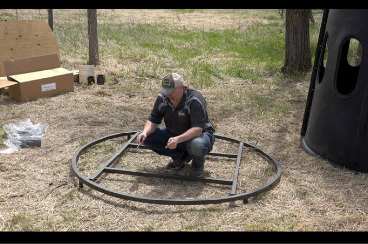 Booner Blinds Nex-Level Round Floor Base Ground Blind 00230