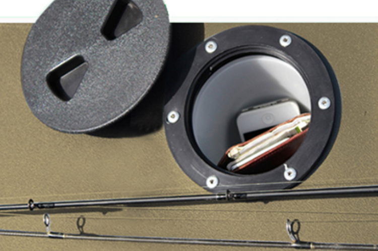 Southern Outdoor Bass Hunter Bass Baby Fishing Boat – Compact, stable, and durable fishing boat designed for easy maneuverability on the water.