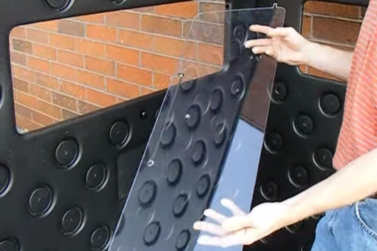 Snap Lock 4x4 Hunting Blind Window Kit