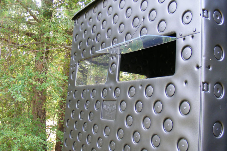 Durable window kit for 4x6 hunting blind, Snap Lock deer blind windows designed for visibility and concealment.