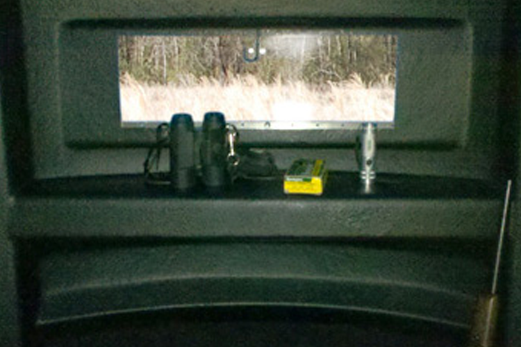 Sportsman's Condo SC-3 hunting blind by Southern Outdoor Technologies featuring durable, weatherproof design for elevated hunting visibility.